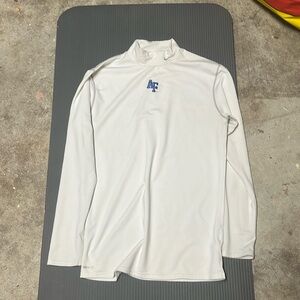 Athletic long sleeve
